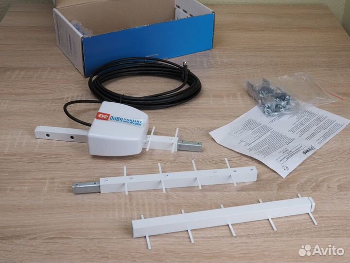 Антенна 3G наружная направленная Барс. Новая