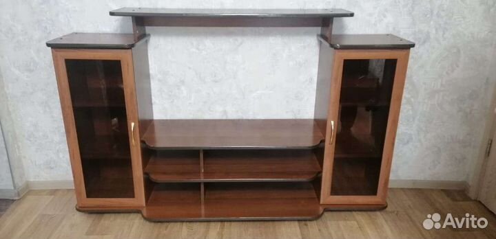 Тумба под телевизор