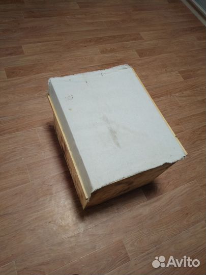 Роевня, ящик для пчёл