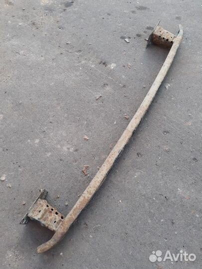 Усилитель переднего бампера нижний peugeot 407