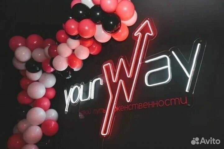 Администратор студии танцев и растяжки