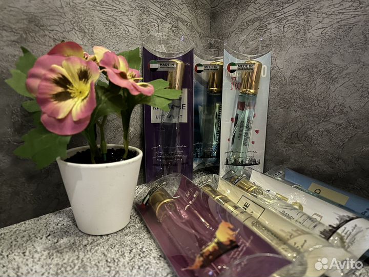 Парфюмированный ручки /духи/ Ассортимент