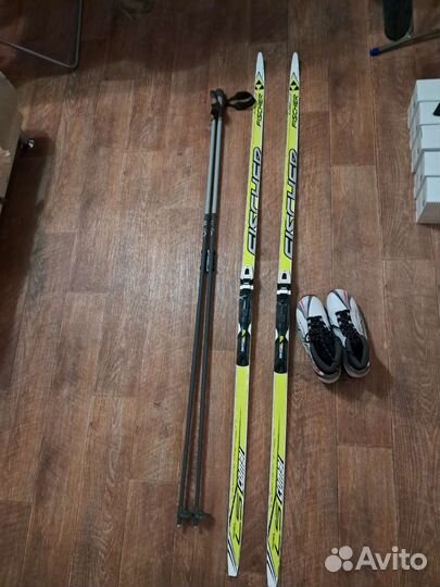 Лыжи беговые fisher