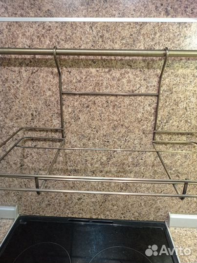 Полки для ванной, кухни