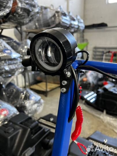 Мотосноуборд для гонок