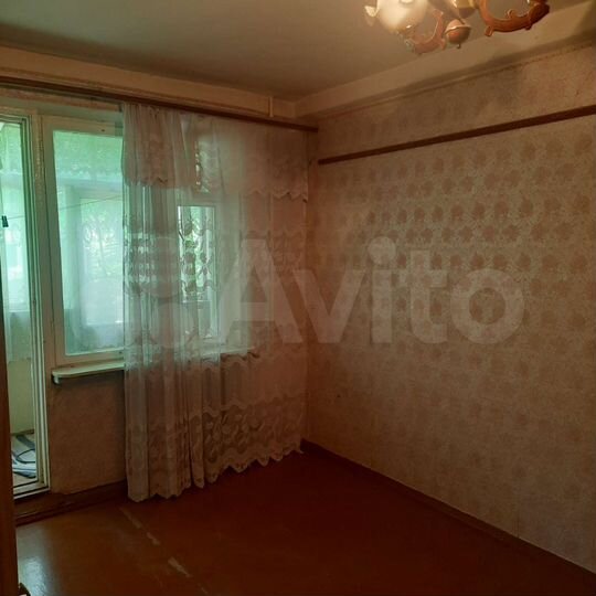 4-к. квартира, 85 м², 1/5 эт.