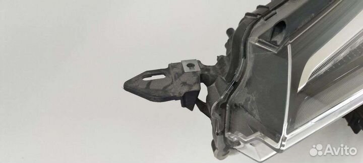 Фара левая LED Toyota CH-R