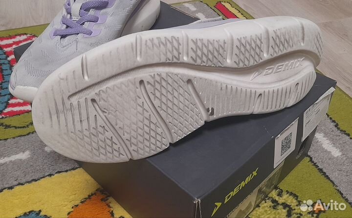 Кроссовки Demix 38 размер