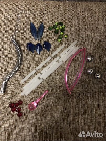 Хрустальные и стеклянные декоротивные украшения