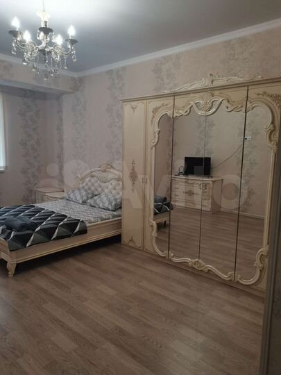 1-к. квартира, 53 м², 1/9 эт.