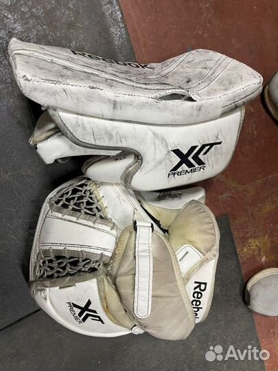 Вратарская хоккейная форма