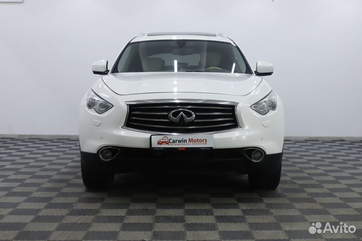 Infiniti FX37, 2011
