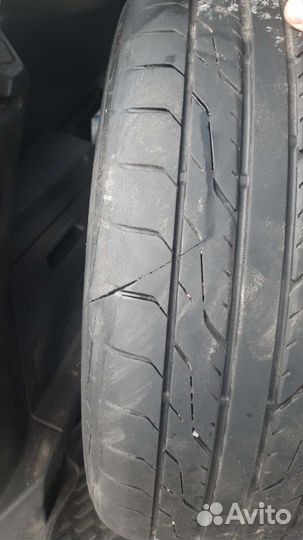 Toyo TYDRB 215/55 R17 30K