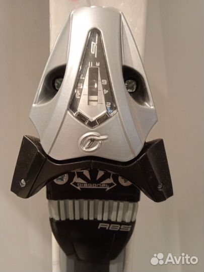 Горные лыжи head