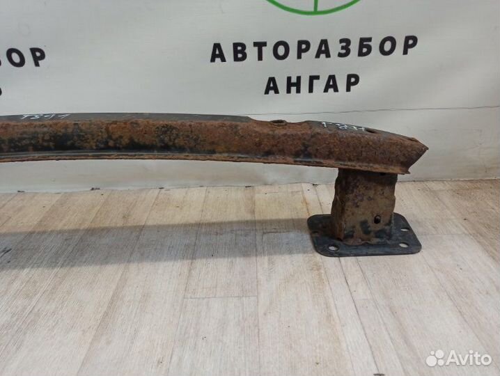 Усилитель бампера задний Ford Focus CB4 1.6L