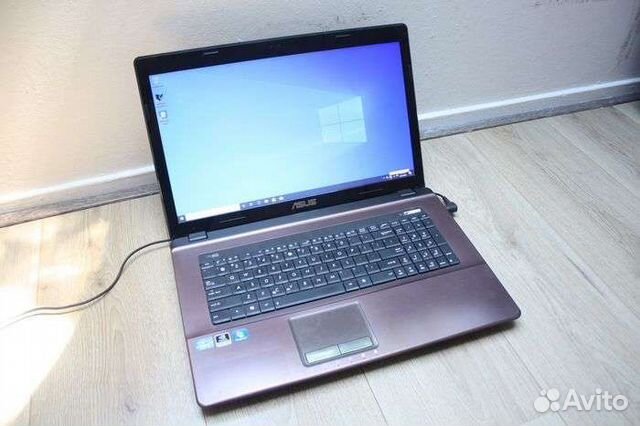 Asus k73s, 17.3” core I5 2450/4gb