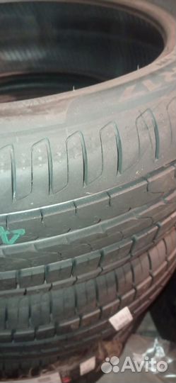 Pirelli Cinturato P7 205/50 R17 98V