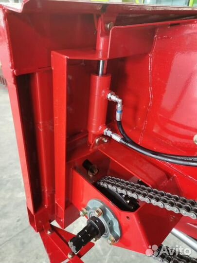 Комбайн Yafeng YF9166, 2023