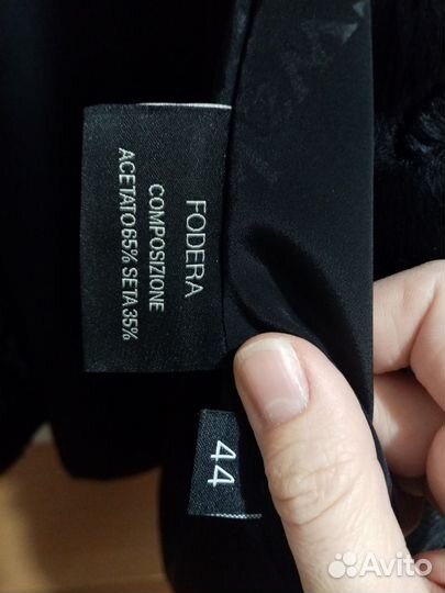 Пальто из каракульчи