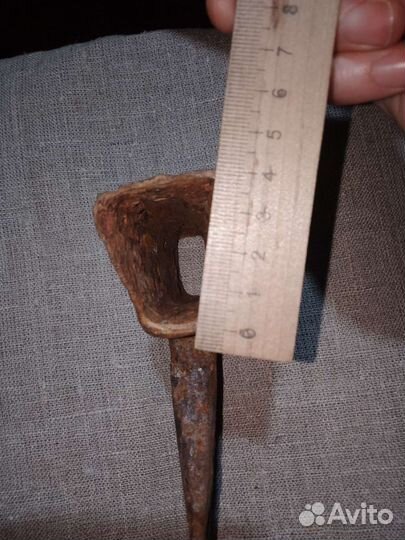 Топор старинный