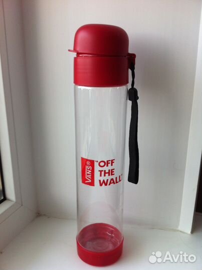 Бутылки пластиковые и металлические