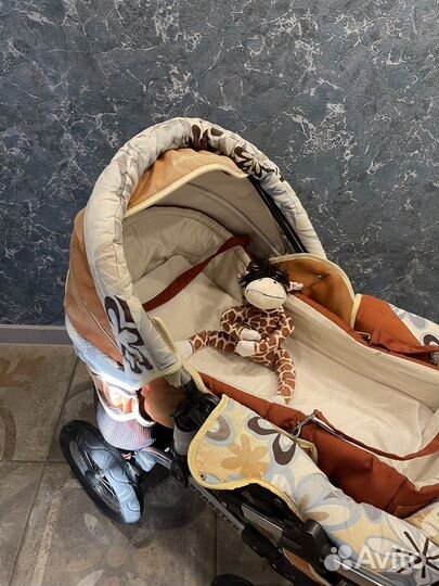 Коляска для ребенка