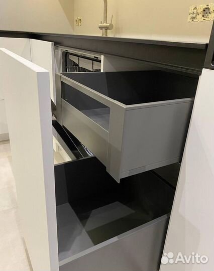 Качественный кухонный гарнитур