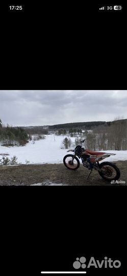 Продаю мотоцикл кроссовый