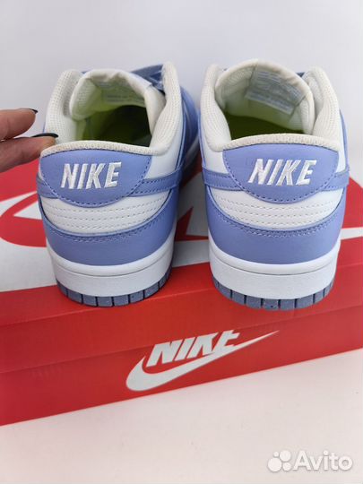 Кроссовки nike женские