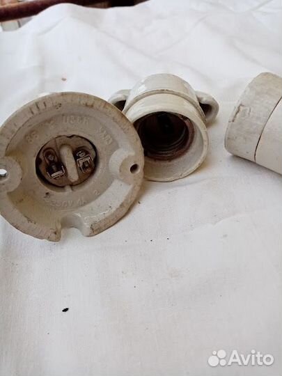 Патрон электрический фарфоровый