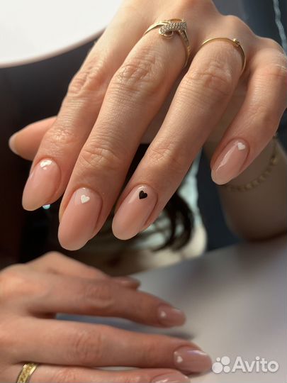 Услуги маникюра на дому