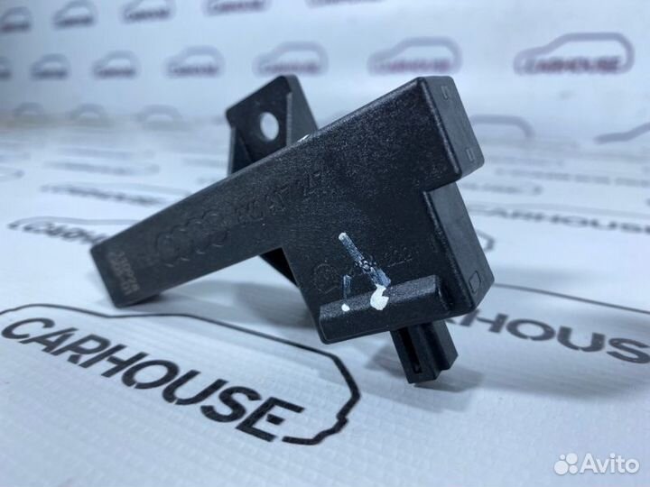 Антенна безключевого доступа Volkswagen Touareg NF