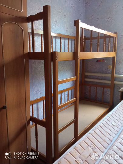 Кровать двухьярусная