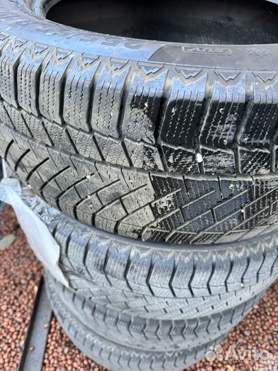 Continental ContiVikingContact 6 255/55 R19