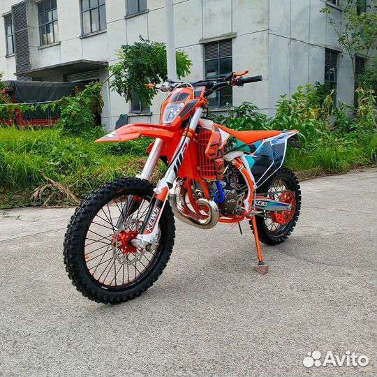 Мотоцикл kews 2T MT250 avantis Ланза