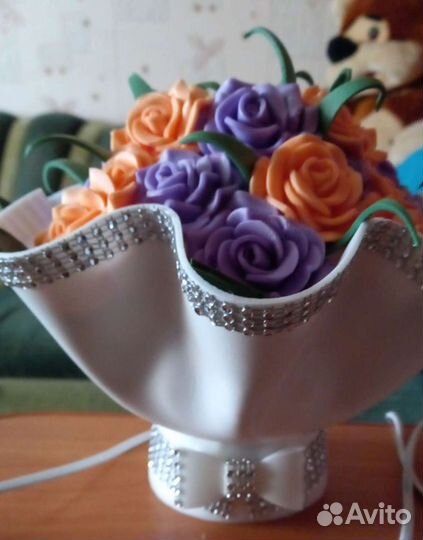 Светильник-ночник, ростовые цветы