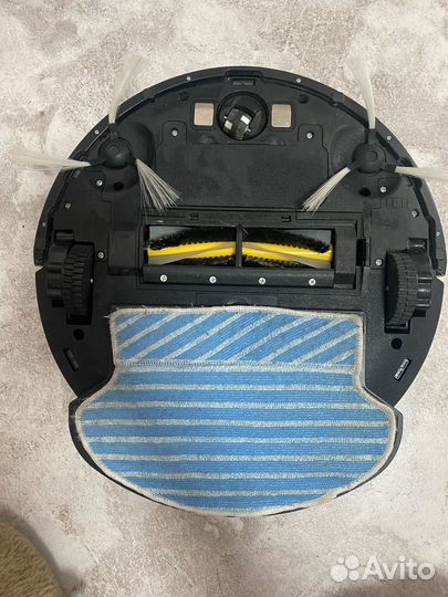 Робот пылесос