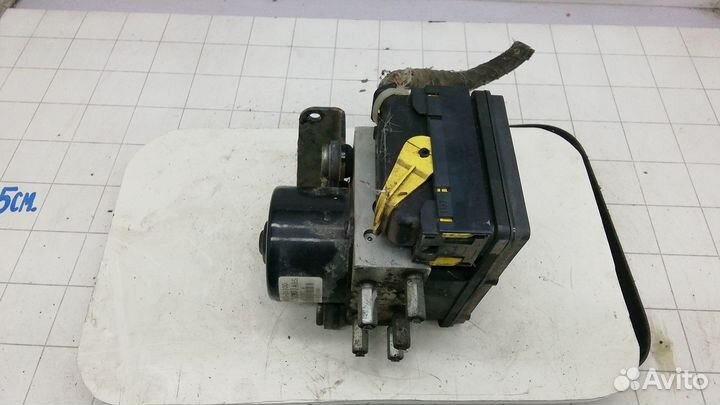 Блок ABS SsangYong Rodius 2007 4891021100