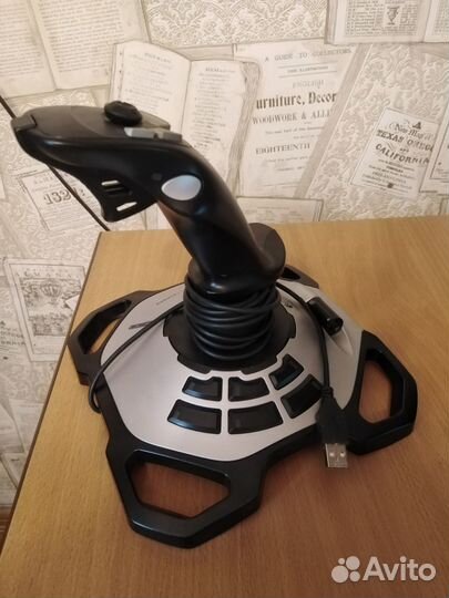 Джойстик Logitech Extreme 3D Pro