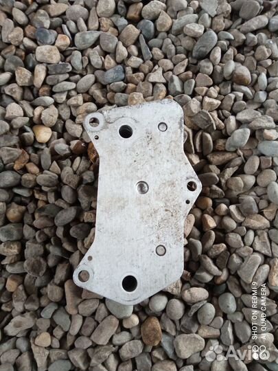 Радиатор масляный Volkswagen Passat B6 2.0