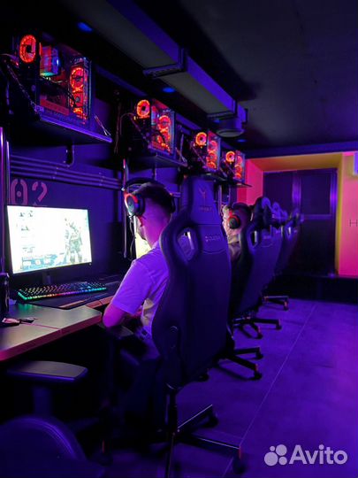 Киберспортивный клуб Colizeum