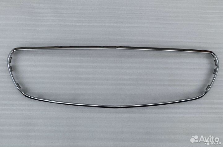 Ободок решётки радиатора Mercsdes W212 W213