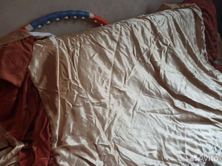 Шторы и покрывало