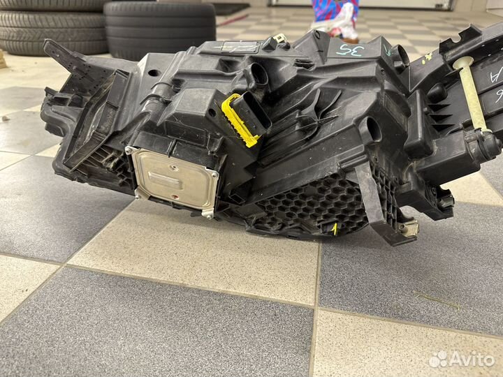 Фара правая Infiniti QX50 (J55) 260105NS0A