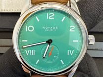 Nomos club campus 38 electric green