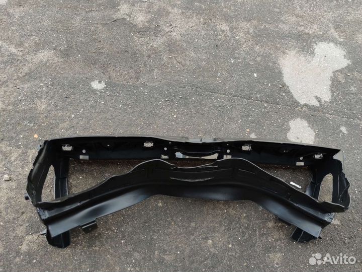 Воздуховод панель радиатора BMW F30