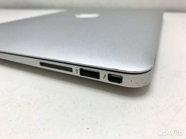 Ноутбук Apple MacBook Air 13-inch 2017