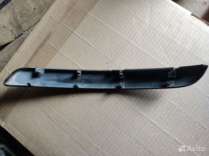 Молдинги на бампер Nissan Tiida