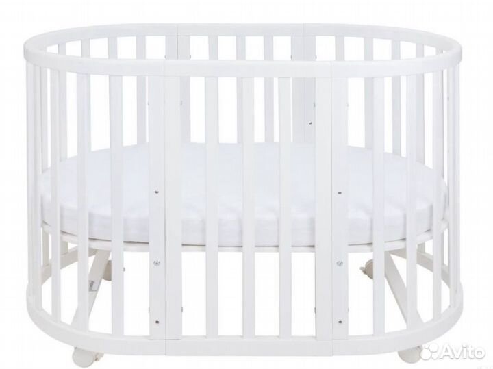 Кроватка детская 4 в 1 (2 матраса)