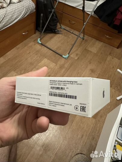 Airpods 2 наушник левый с кейсом